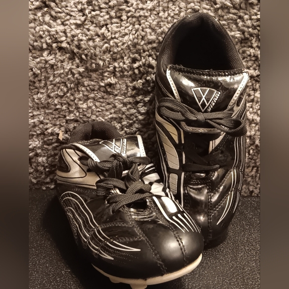 Vizari ( Gender nutral)  Cleats - Picture 10 of 12